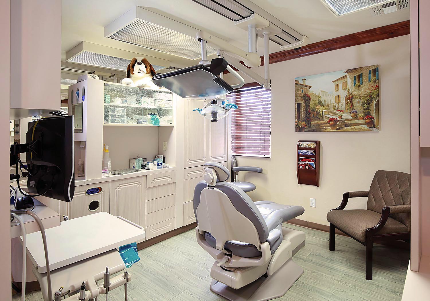 Steven C. Badger DDS dental exam room